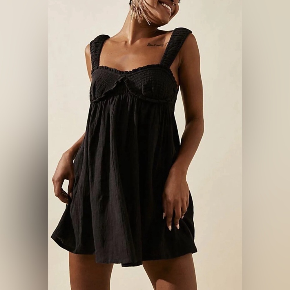 FREE PEOPLE Blissful Mini Dress Medium Black Sweetheart Neck Sleeveless